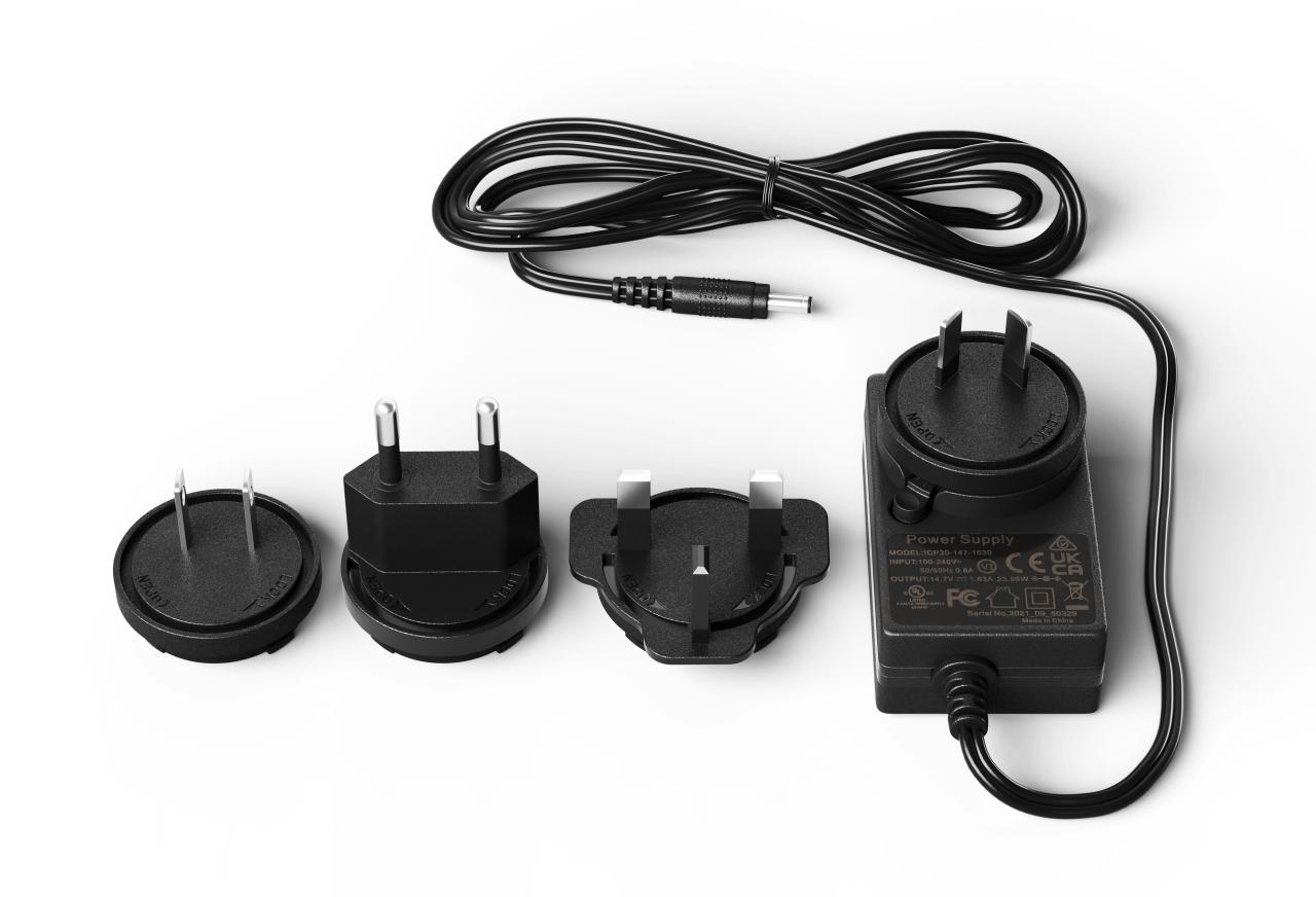 Battery charger for CleanSpace